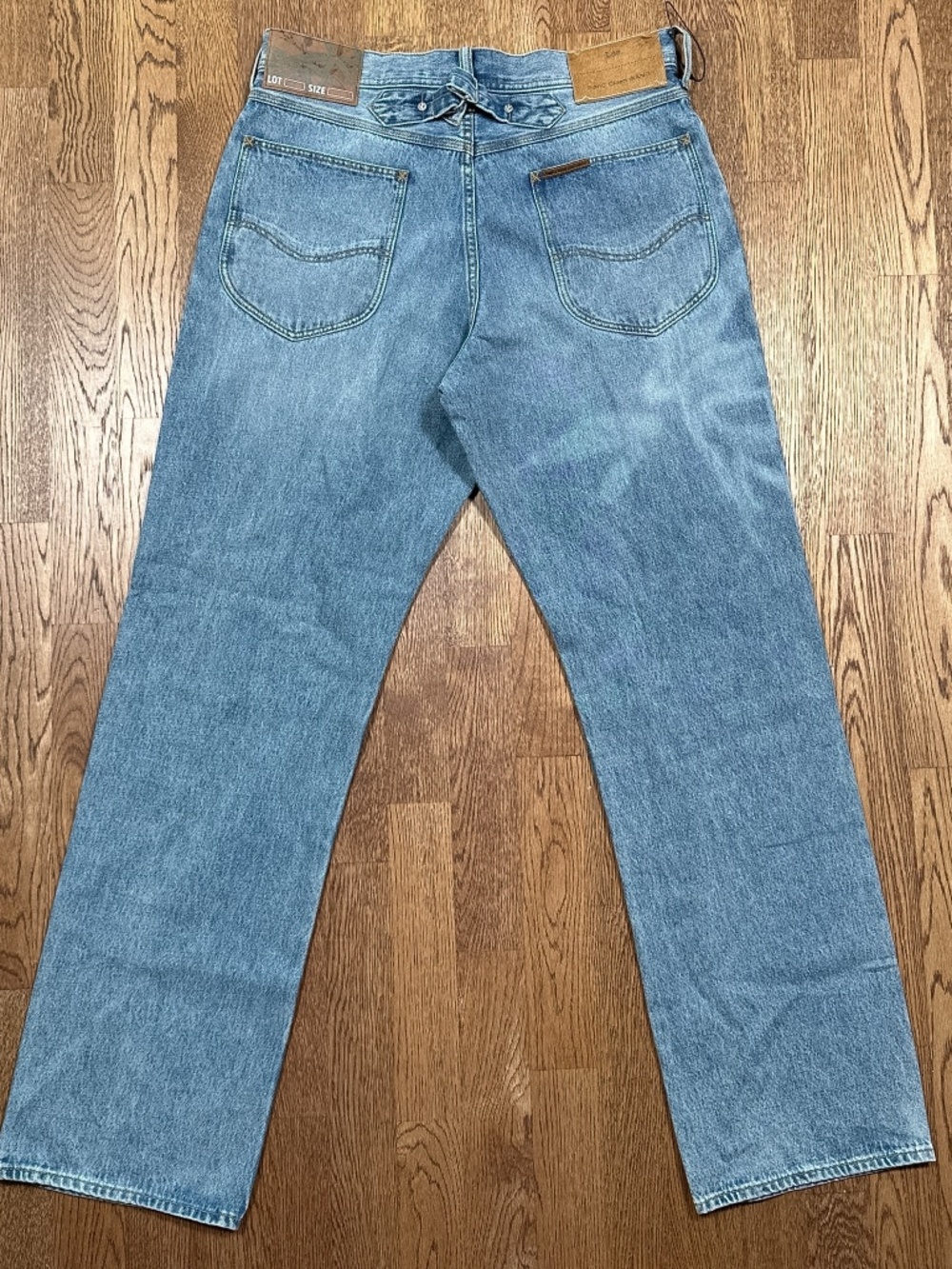 Lee x FenG CHen WANG Buckleback Light Wash Wide Straight Denim Jeans Mens 32